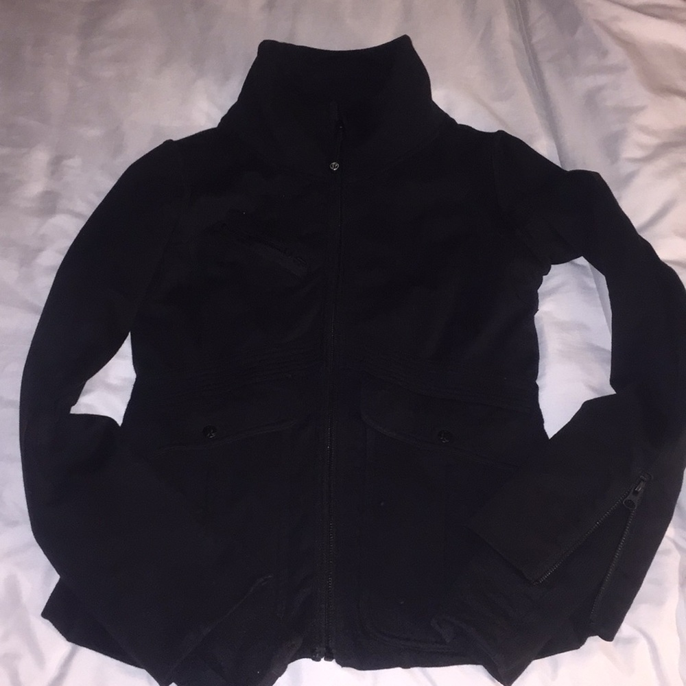 Lulu lemon jacket